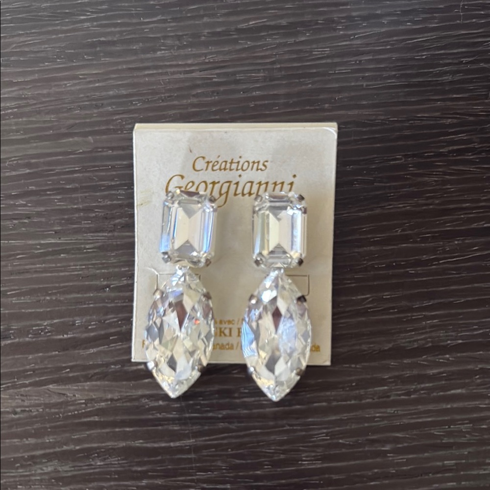 Elegant Silver Crystal Drop Earrings